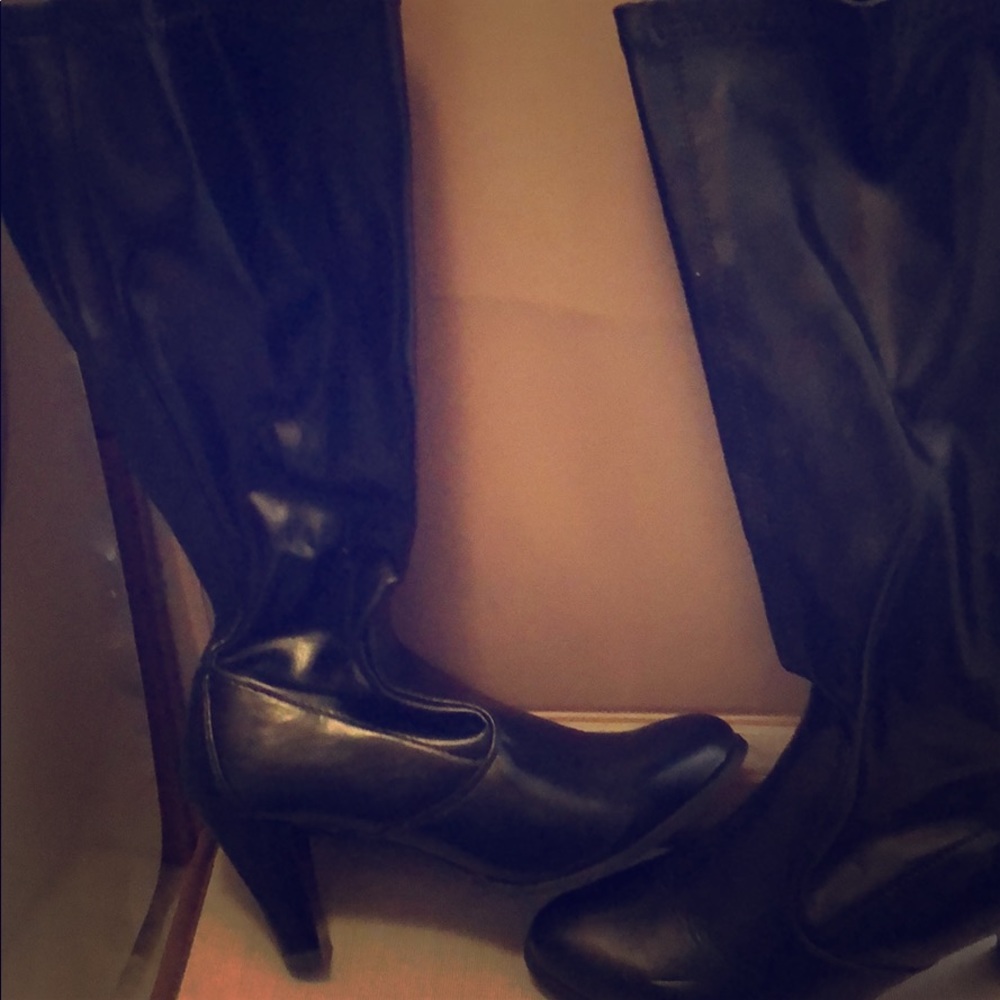 Black boots
